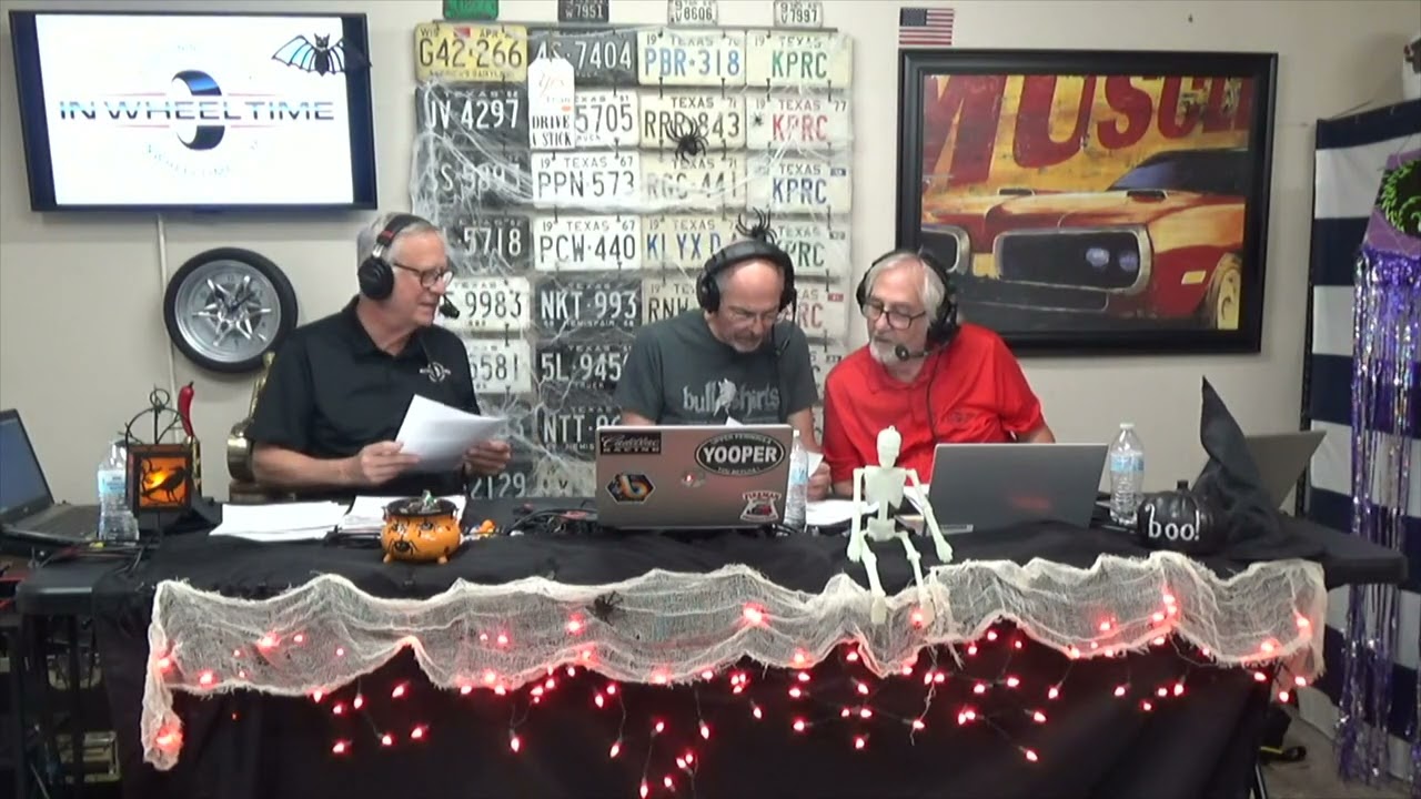 Nostalgic Rides: Classic Cars, John Force's Comeback, and the 2025 Lincoln Aviator