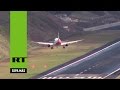 De miedo: Así aterrizan los aviones en el aeropuerto más espeluznante de Europa