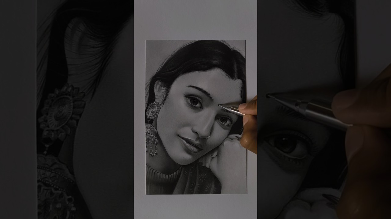 Realistic Pencil Portrait✏️ 