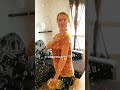 Осталось связать рукава - и кофточка готова🧶