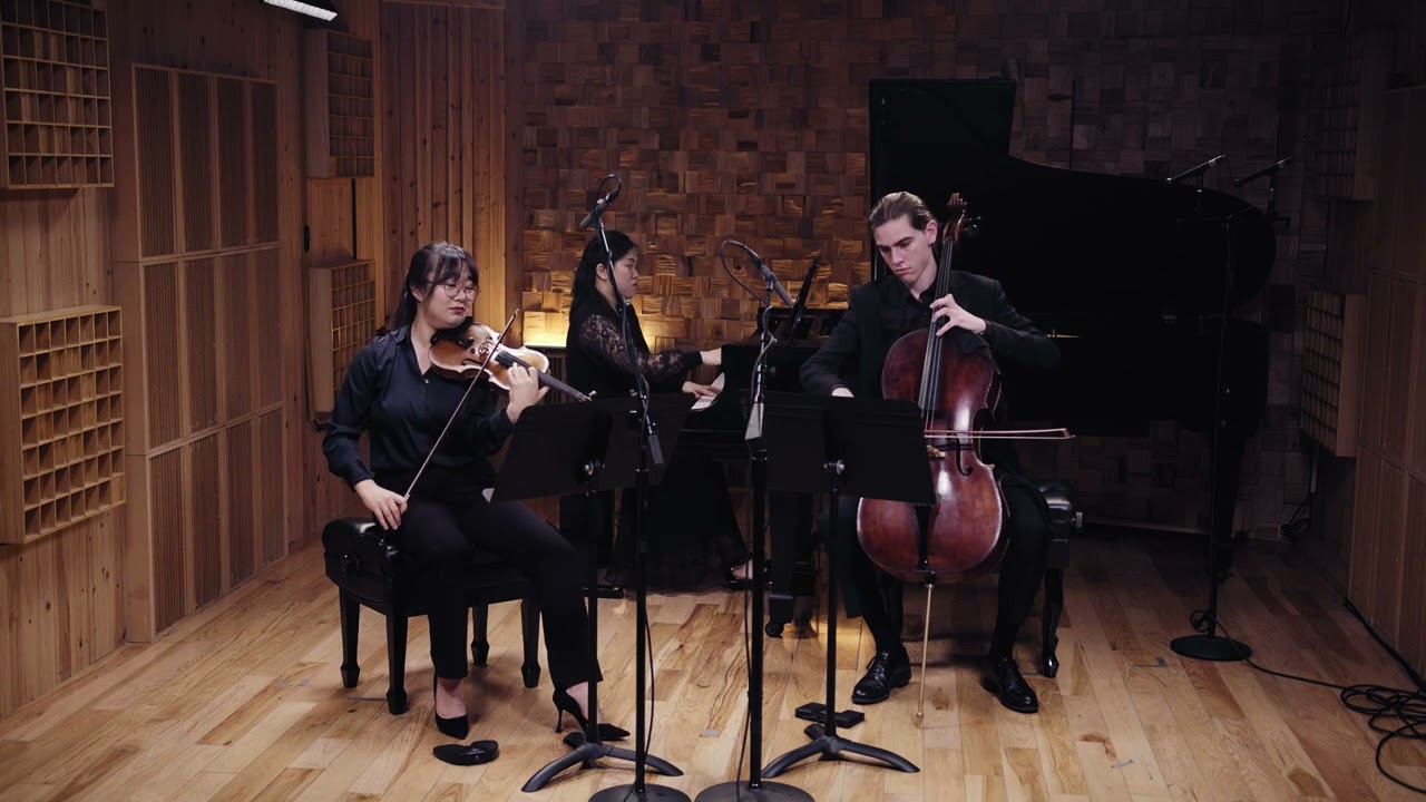 Ravel - Piano Trio in A minor