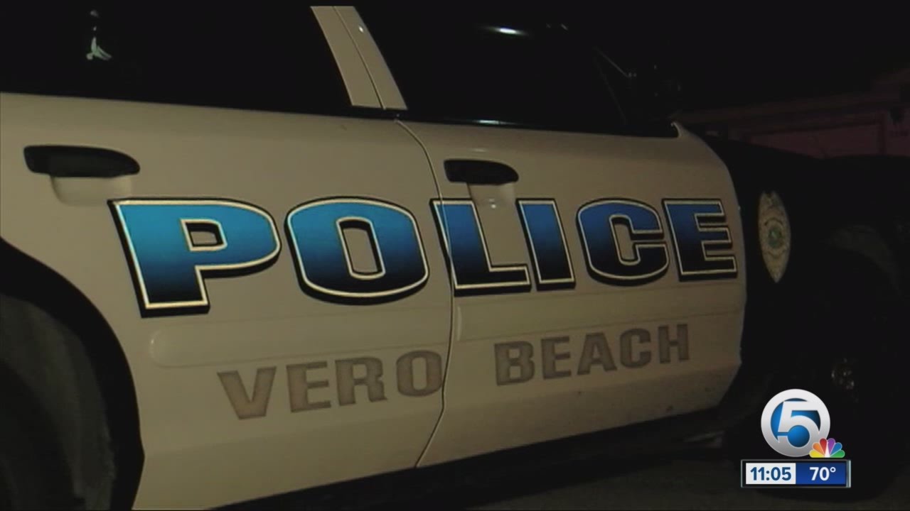 Neighbors shocked after 2 men shot in Vero Beach - YouTube