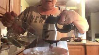 making Marshmallow Fluff with Hamilton Beach Mixer 62648