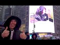 Quackity is on a BILLBOARD in Times Square!