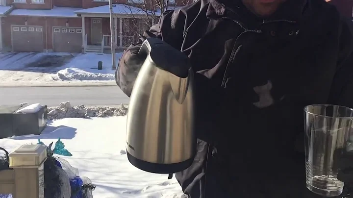 Boiling water freezes Mid-air 'Mpemba effect' Toronto, January 6, 2018
