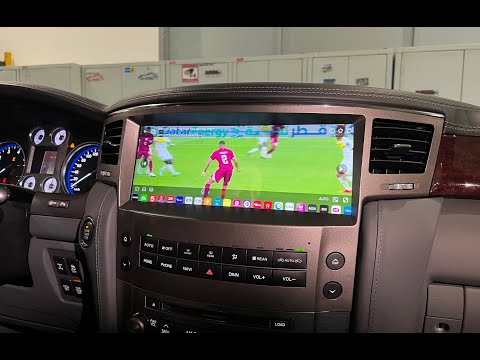 в Lexus LX570 2008-2015 заменили монитор на большой мультимедиа центр