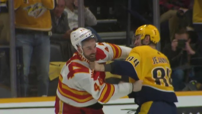 Tanner Jeannot vs Adam Lowry Dec 15, 2022 