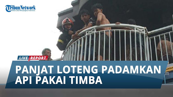 Aksi Heroik Pemuda Surabaya saat Rumah Pak RT Terbakar, Panjat Loteng dan Padamkan Api Pakai Timba