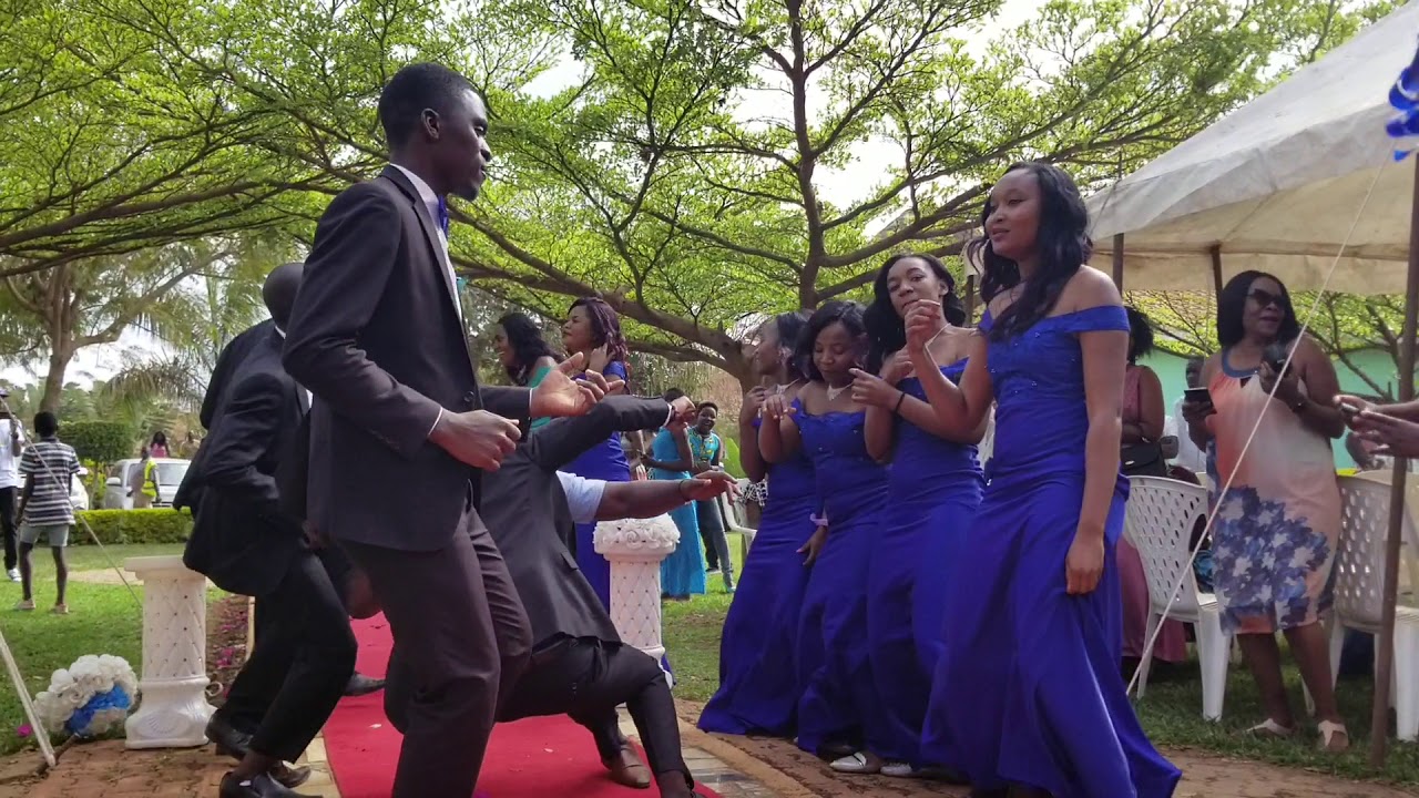 Malawian wedding - YouTube