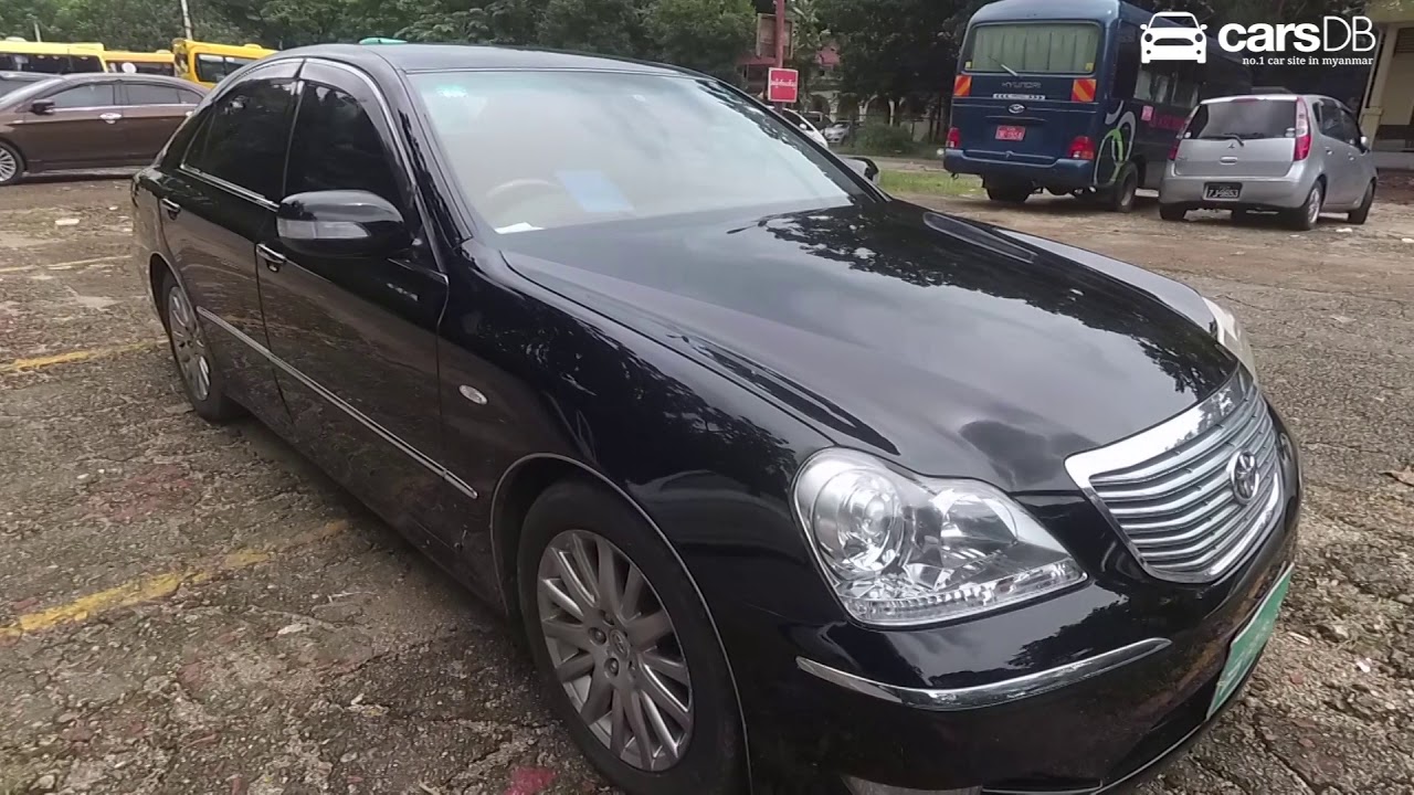 Toyota crown majesta 2004