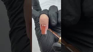 Esmaltação em gel perfeita sem pincel fino #dica #unhas #nails