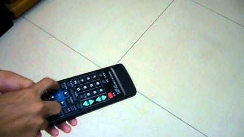 紅外線遙控車( 坦克車 ) = Arduino + IR receiver + TV remote control + L293D