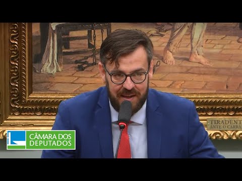 Vídeo do evento a partir de 2:02:01