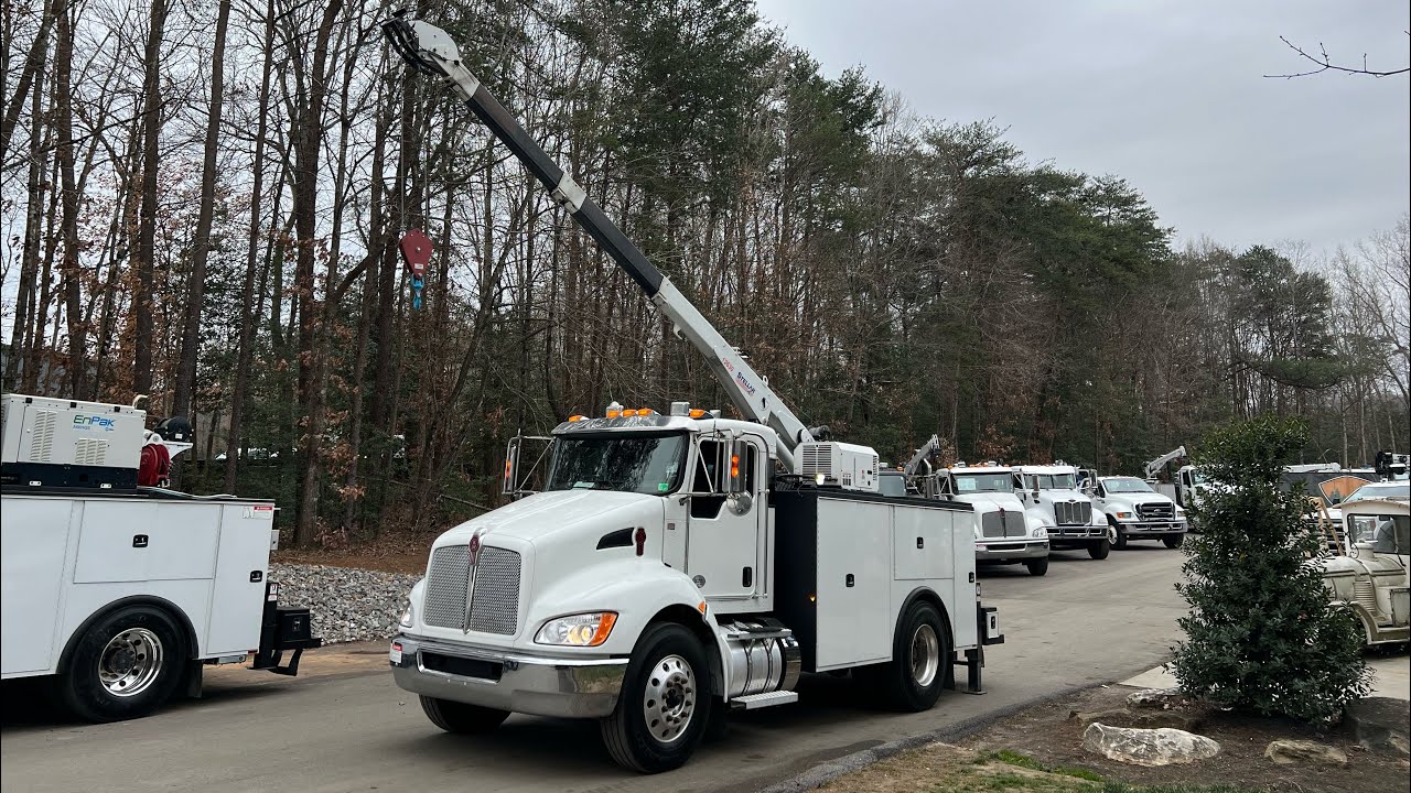 2022 Kenworth T270 Mechanics Truck, 133k Miles, Stellar 12630 Crane, Under CDL