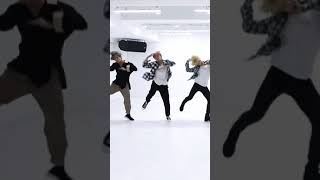 BTS On jugnu challenge (◕ᴗ◕)