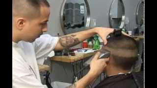 cortes de pelo de hombre ( video instructional en espanol ) fade,blow-out,y diseno