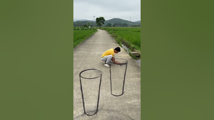 3D Chalk Art Illusion: Walking the Tightrope