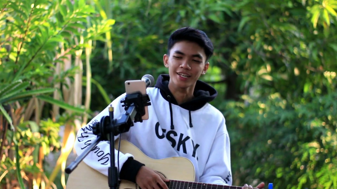 PERTAMA KALI BERTEMU - D PASPOR Cover by Ikhsan DMJ (LIRIK) 