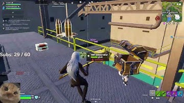 bros crouch button does what?? #twitch #delulu #fortnite #fortnitetiktok