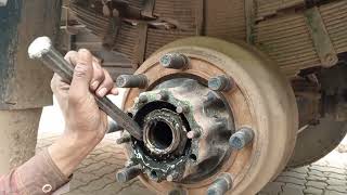 : #wheel#drum opening process how to open complete video#hino#bus#viral#workshop#subscribe#repair.