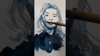 Download Lagu Betoverend in monochroom. Dit portret in blauwe tinten legt een diepe emotie vast. MP3 Download Lagu Betoverend in monochroom. Dit portret in blauwe tinten legt een diepe emotie vast. MP3