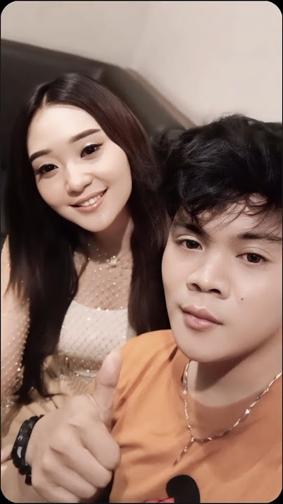 Pacar DIFARINA INDRA