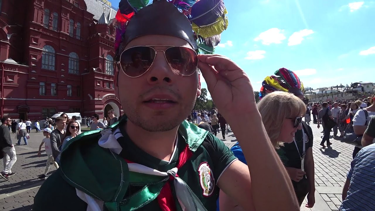 ЧМ по футболу 2018 ⚽ — КАК фанаты празднуют в центре Москвы? Болельщики на Никольской