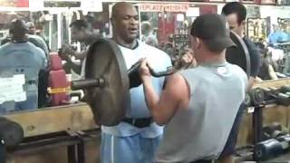 Ronnie Coleman working out at Metroflex - Ronnie Coleman Workout and Training Video March 2011