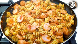 I almost swallowed the PLATE, honestly! I COOK PASTA with sausages the only way!