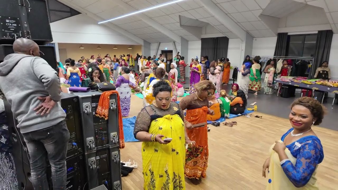 Motamo - M'biwi à Poitiers ( Choulo x Larbah ) - [ Tournée 2024/2025 ]