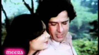 This is also a great loving song,sung by rafi-lata,from d movie kaala
patthar,,,,