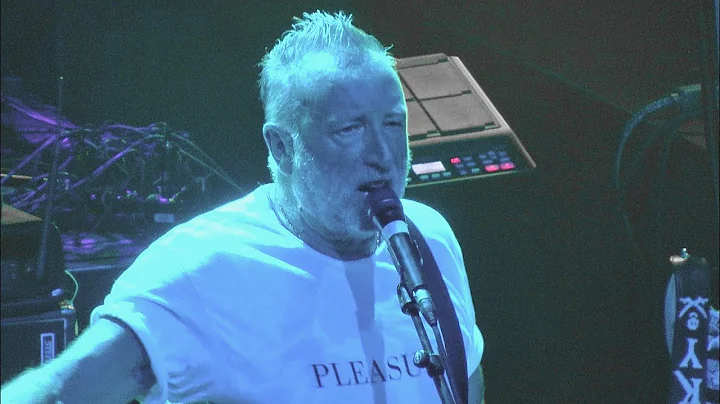 Peter Hook & The Light, Isolation (Joy Division song), live in San Francisco, Sept. 10, 2022 (4K)