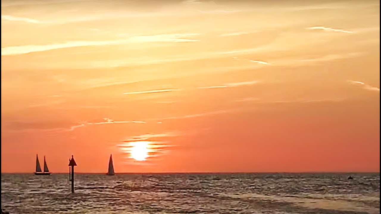 Sunset Lady LIVE Daily Florida Heavenly Sunsets 3/5/23 - YouTube