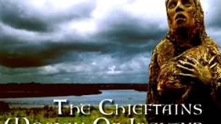 Video thumbnail of "The Chieftains - Women Of Ireland (Mná na h-Éireann)"