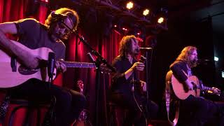 The Magpie Salute (acoustic) Can You See Oslo Hackney London 10 08 2018