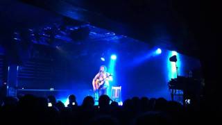 Newton Faulkner - Teardrop (live in Edinburgh 9 Aug 2011)