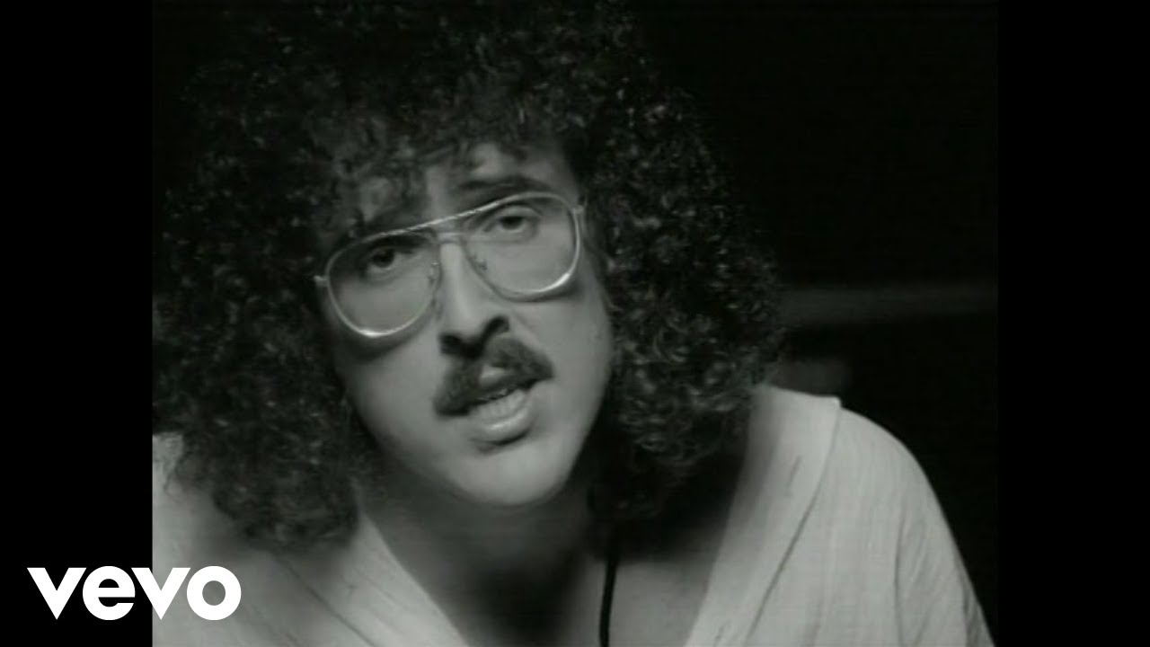 "Weird Al" Yankovic - You Don't Love Me Anymore (Official HD Video)