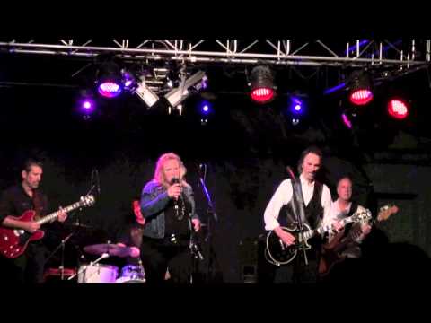''LAUNDROMAT BLUES'' w/ NIKKI JAMES joining MYSTERY TRAIN w/ Jim McCarty