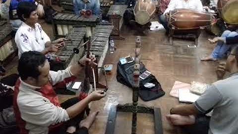 Ladrang Pangkur Laras Slendro Pathet Sanga