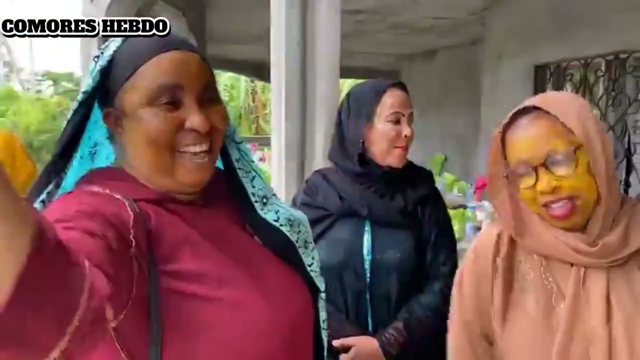 SOURI YA WANA SAID HASSANE MZE HAMADI ET BAHIDJA MDOIHOMA BACAR ICONI