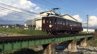 粕川駅を出発した上毛電気鉄道デハ101