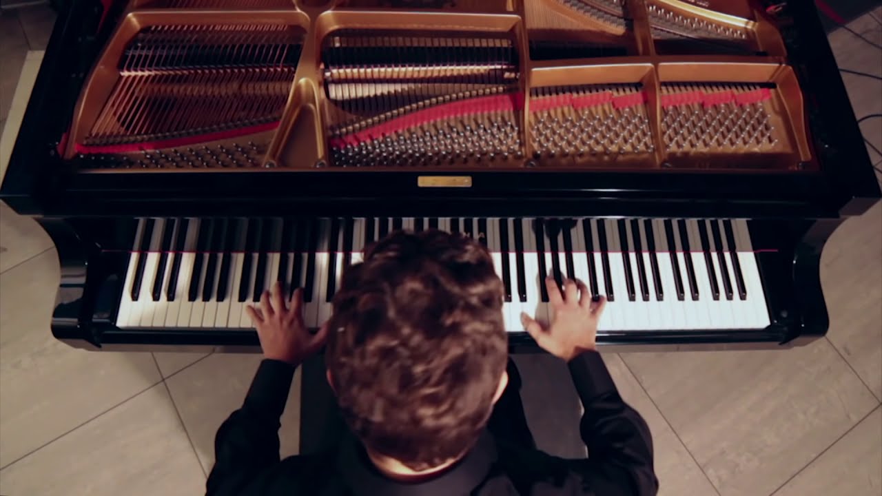 This is Halloween Piano Solo ( Simone Pionieri ) YouTube