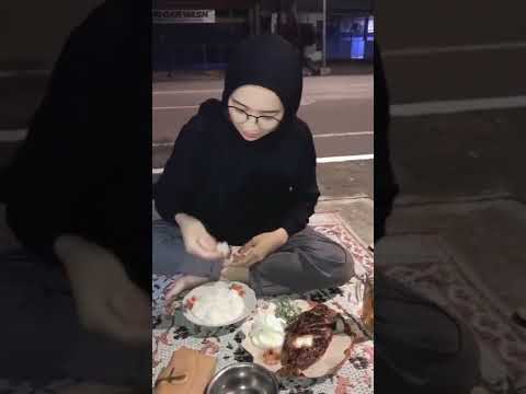 story halu makan bareng cewek manis 🥰 #shorts #shortsvideo