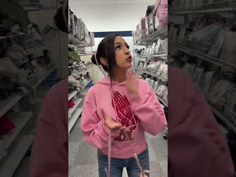 CHOW BABY AT LA ROSS 