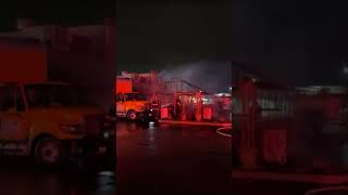 حريق مطعم البوادي في مدينة شيكاغو