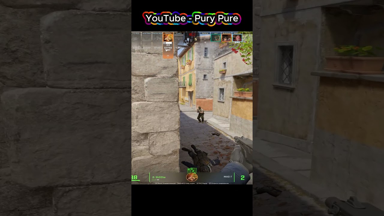 Яблоко будешь?😂