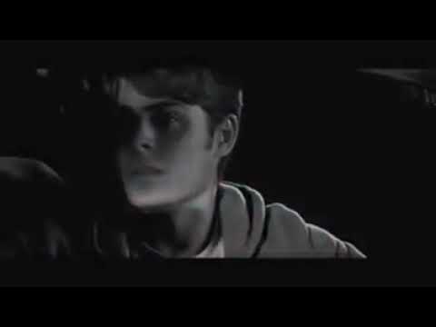 من اروع الاغاني الحزينة مع مشهد مؤلم جدا الدنيا ماشية بضهرها وحطت عليه