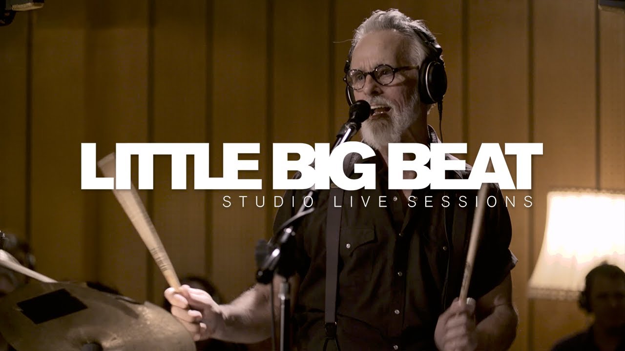 Guarda MOJO MONKEYS - BODACIOUS - STUDIO LIVE SESSION - LITTLE BIG BEAT STUDIOS su YouTube Guarda MOJO MONKEYS - BODACIOUS - STUDIO LIVE SESSION - LITTLE BIG BEAT STUDIOS su YouTube