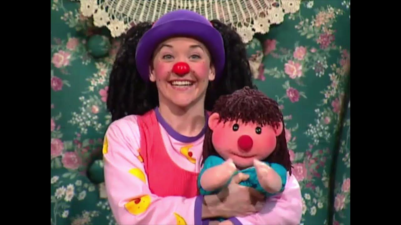 Molly And The Big Comfy Couch Clock The Big Comfy Couch - Intro (Season 1-7) - YouTube Music
