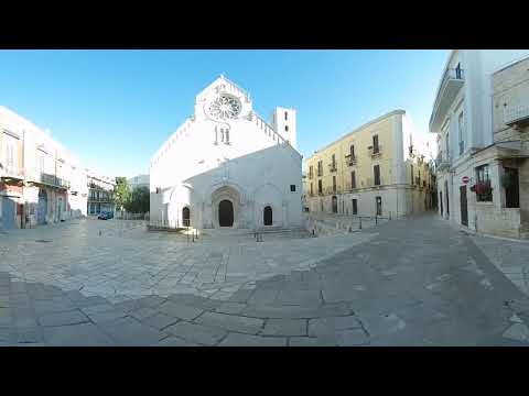 🏛️ Passeggiata nel centro storico di Ruvo di Puglia [video a 360 gradi]